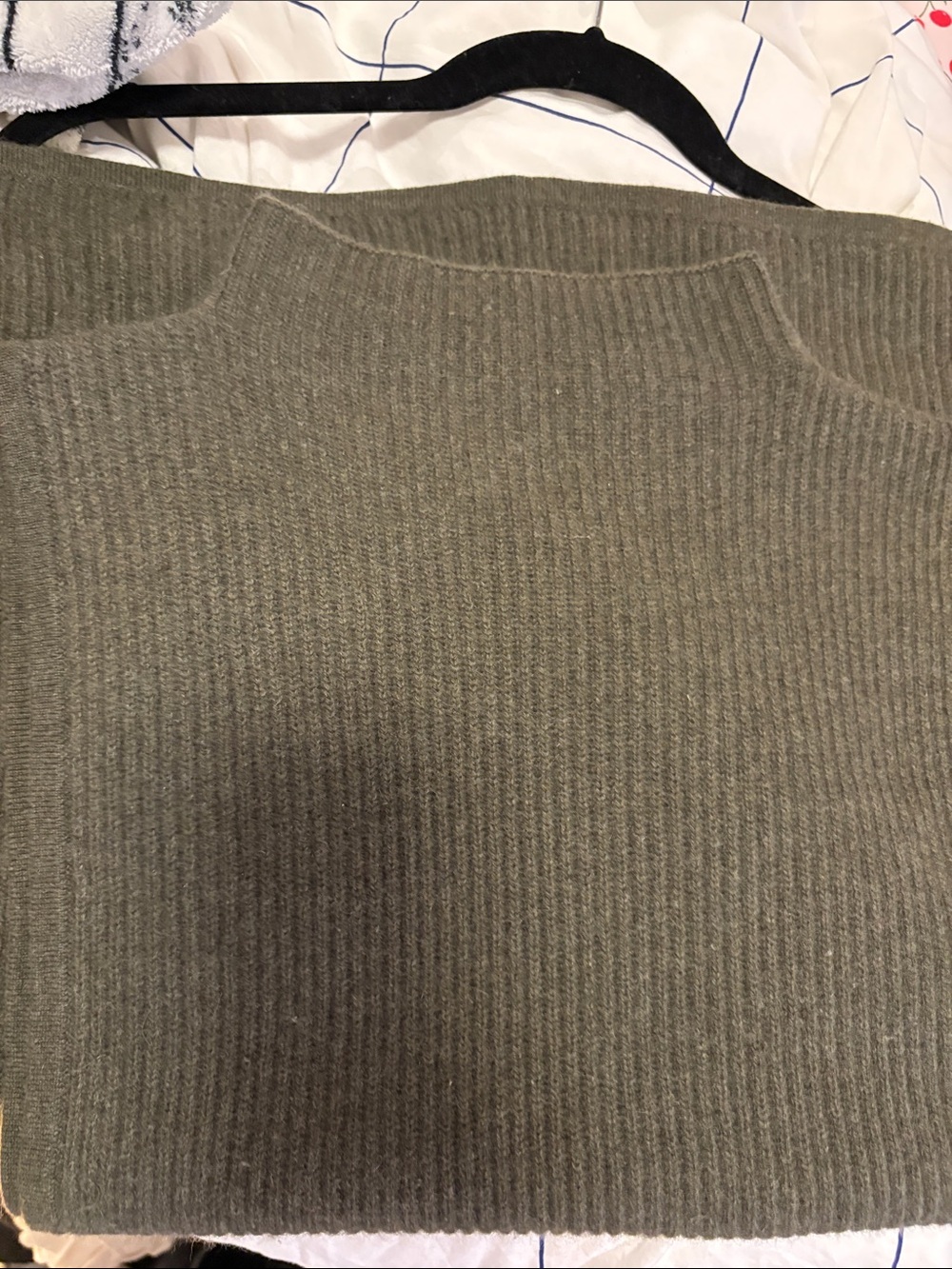 Skull Cashmere Mockneck Hi Low Vest Top Sleeveless - Picture 13 of 13